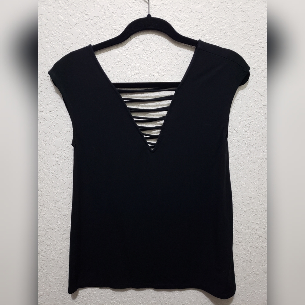 AE Soft & Sexy black tee